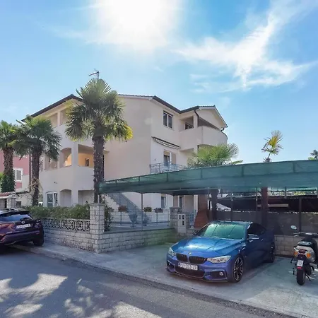 Apartman Sisi *